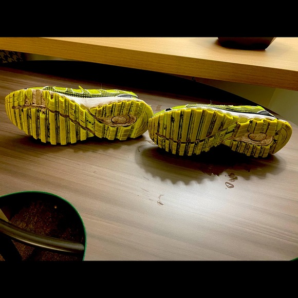 K Swiss Shoes - Picture 4 of 4